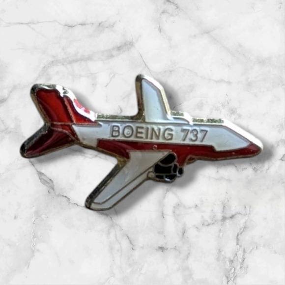 Jewelry - Vintage Enamel Hat Lapel Pin Boeing 737 Airplane Aircraft